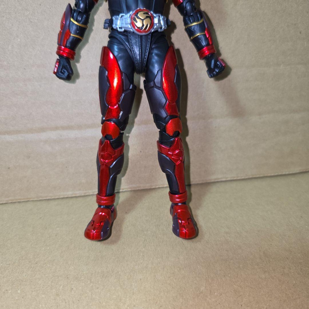 S.H.Figuarts　真骨彫製法　仮面ライダー装甲響鬼　アームド　フィギュア