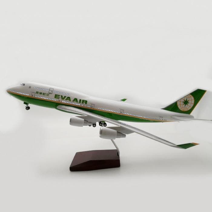 エバーエアー B747 エバー航空 模型飛行機 ランディングギア LEDライト
