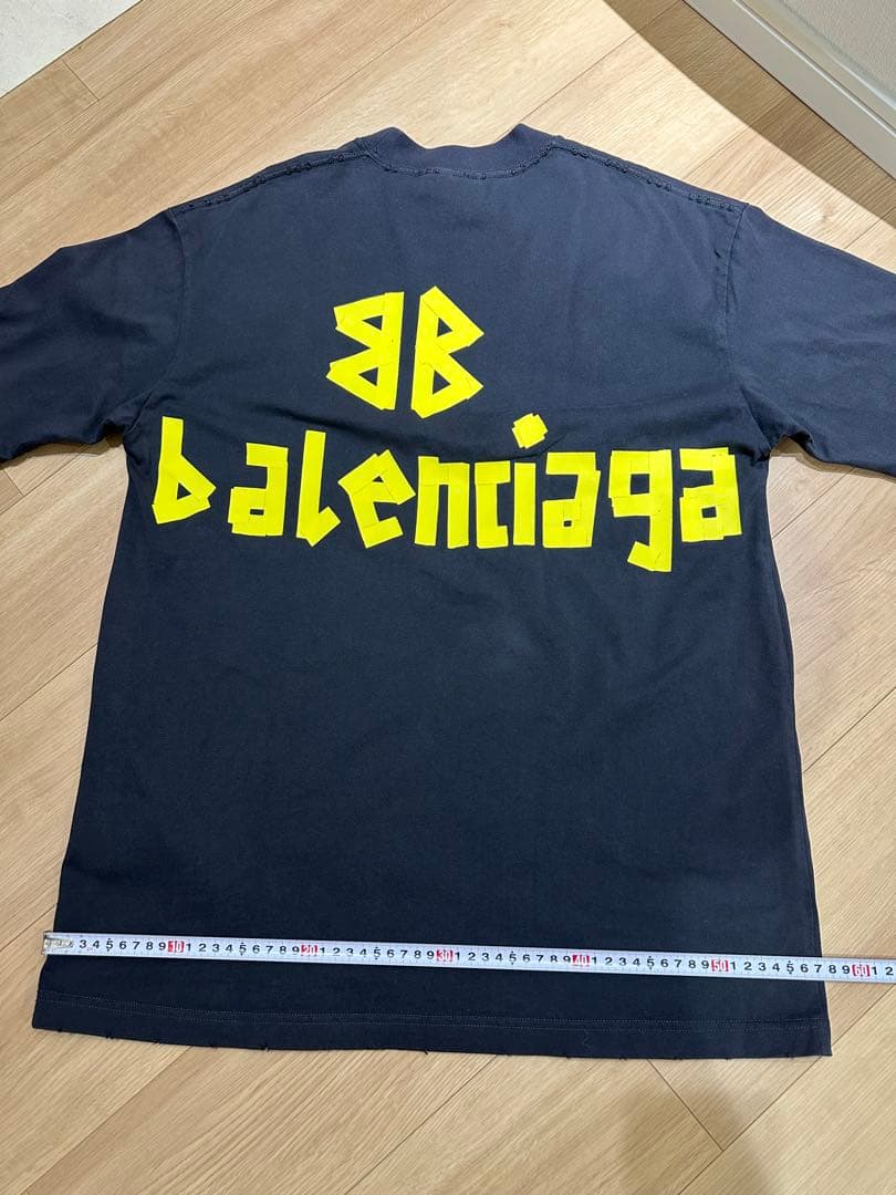 期間限定　BALENCIAGA ブラック Tシャツ　テープタイプロゴ