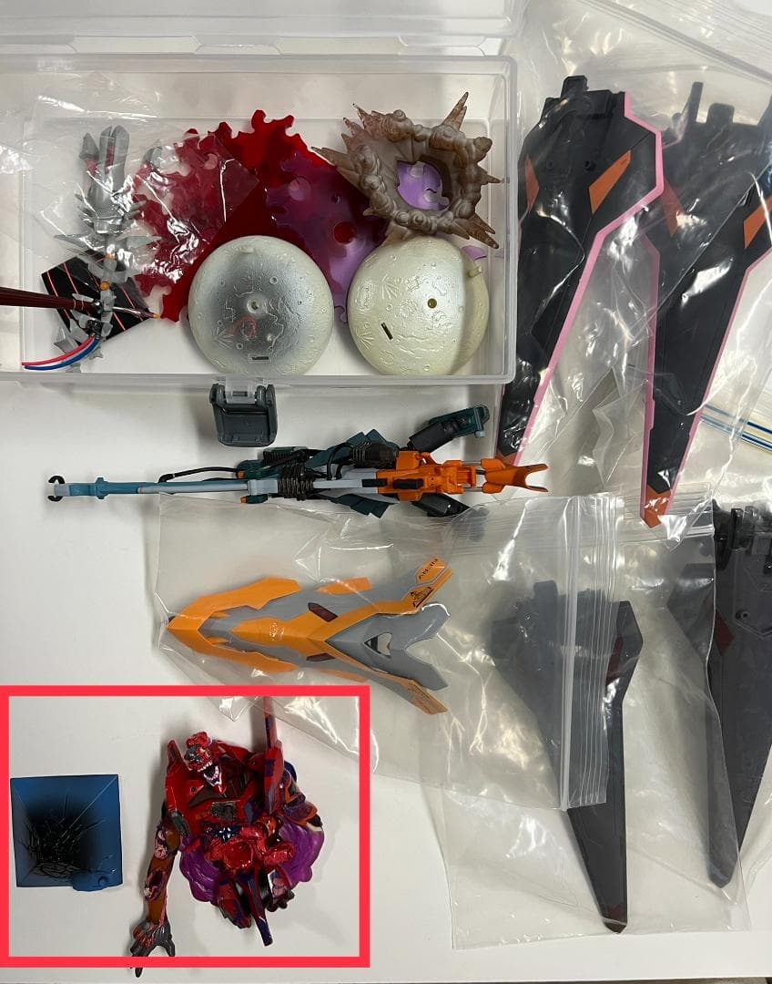 新品未使用 56体 廃版、限定品 リボルテック エヴァンゲリオン　30周年記念！