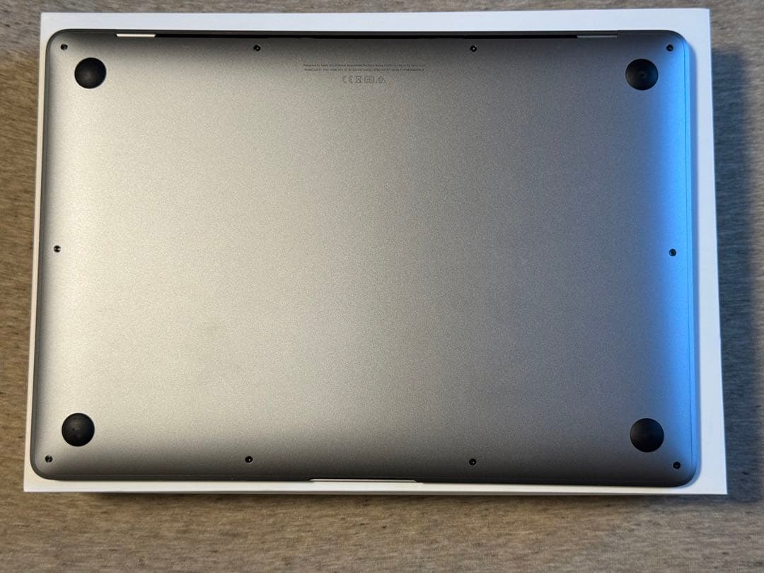 13.3インチMacBook Air M1 1TB 16G スペースグレイ