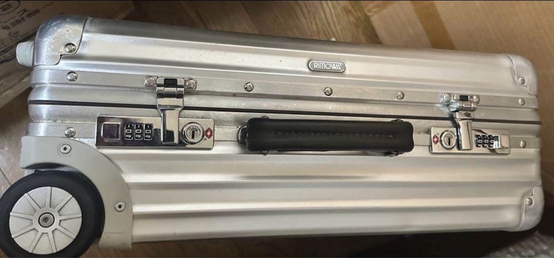 【廃番】リモワRIMOWAクラシックフライト2輪 33L★97152状態⭕️持込⭕️