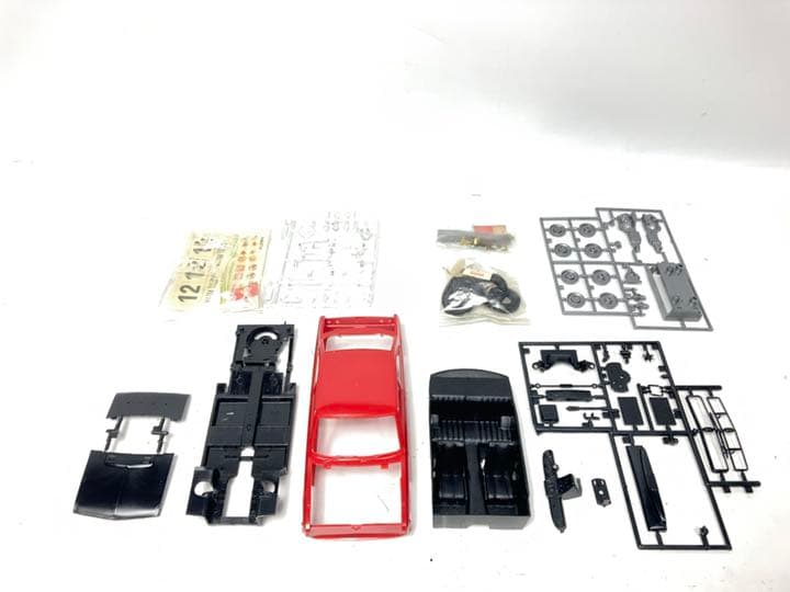 未組み立て 1/20 マツダファミリア ロータリークーペ　小松崎茂絵 レア初期