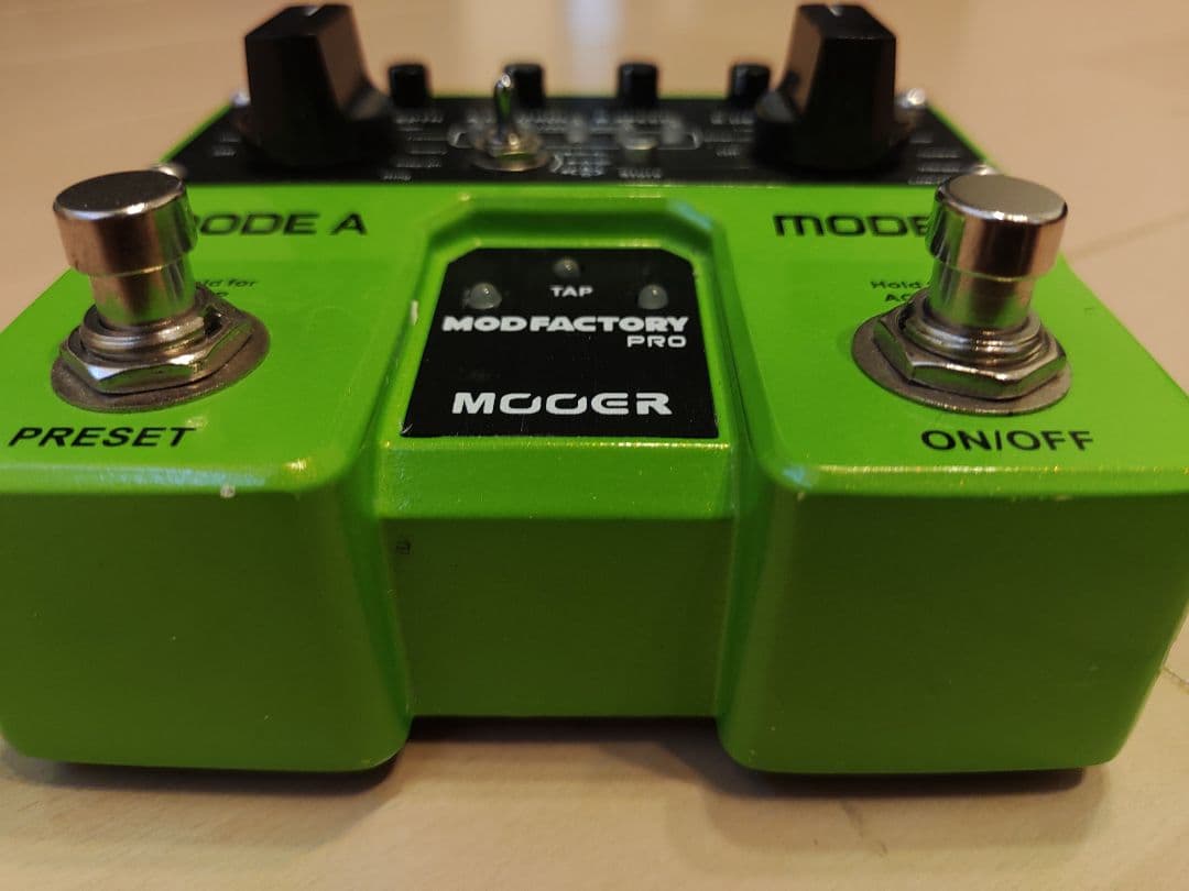 MOOER MODFACTORY PRO ギターエフェクター