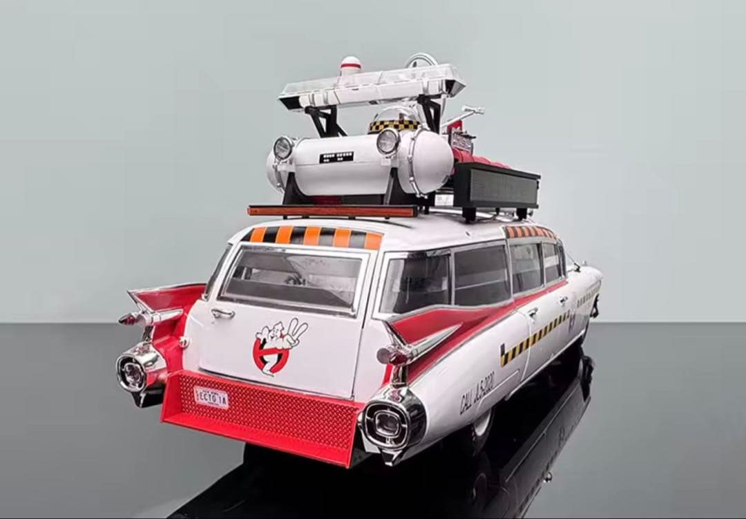 ゴーストバスターズ キャデラック ミニカー 1:18