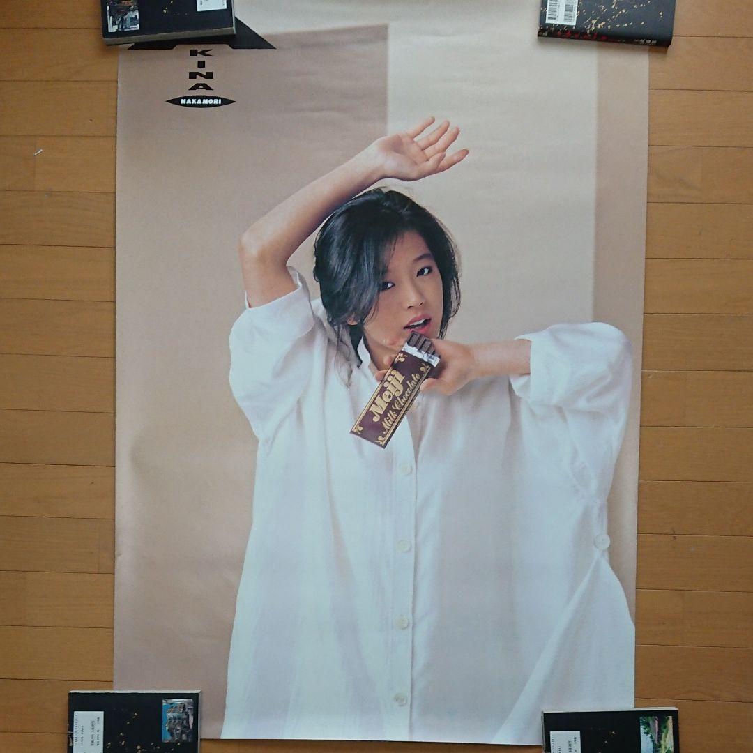 中森明菜ポスター(48)  明治製菓  景品  B1  紙厚