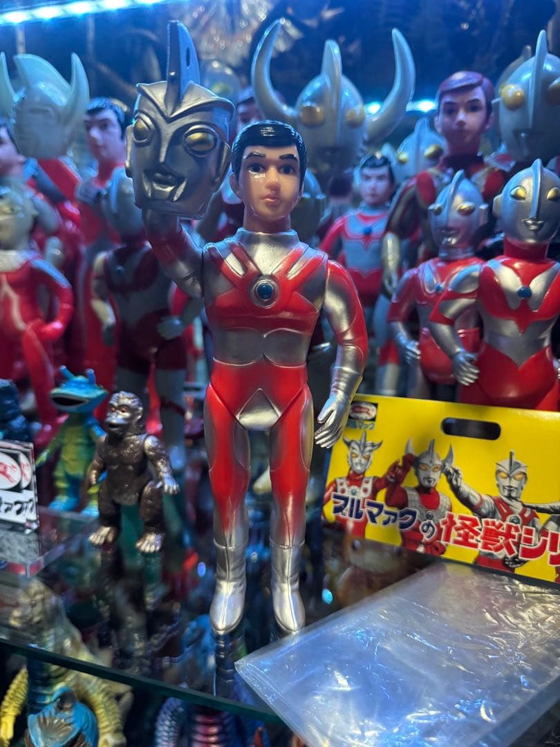 ブルマァクの怪獣シリーズ マスク取れ ウルトラマンA