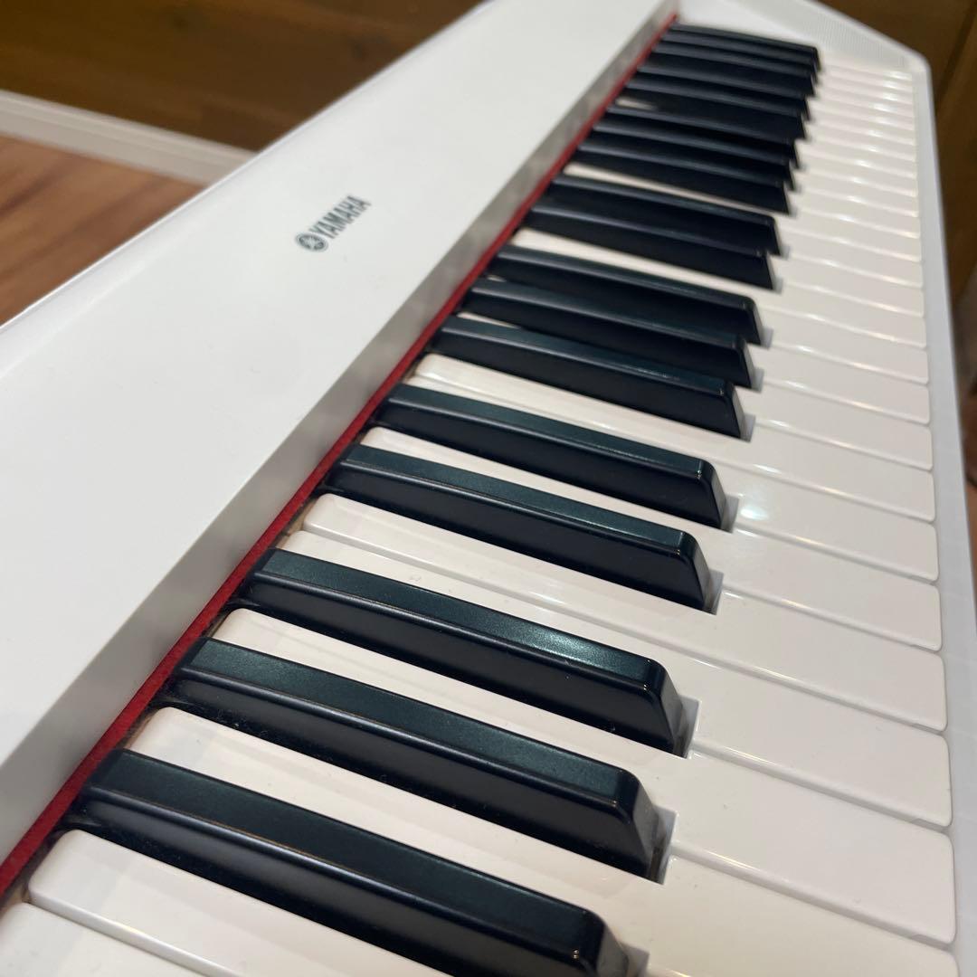 Yamaha ヤマハ NP-12 PIAGGERO ホワイト キーボード