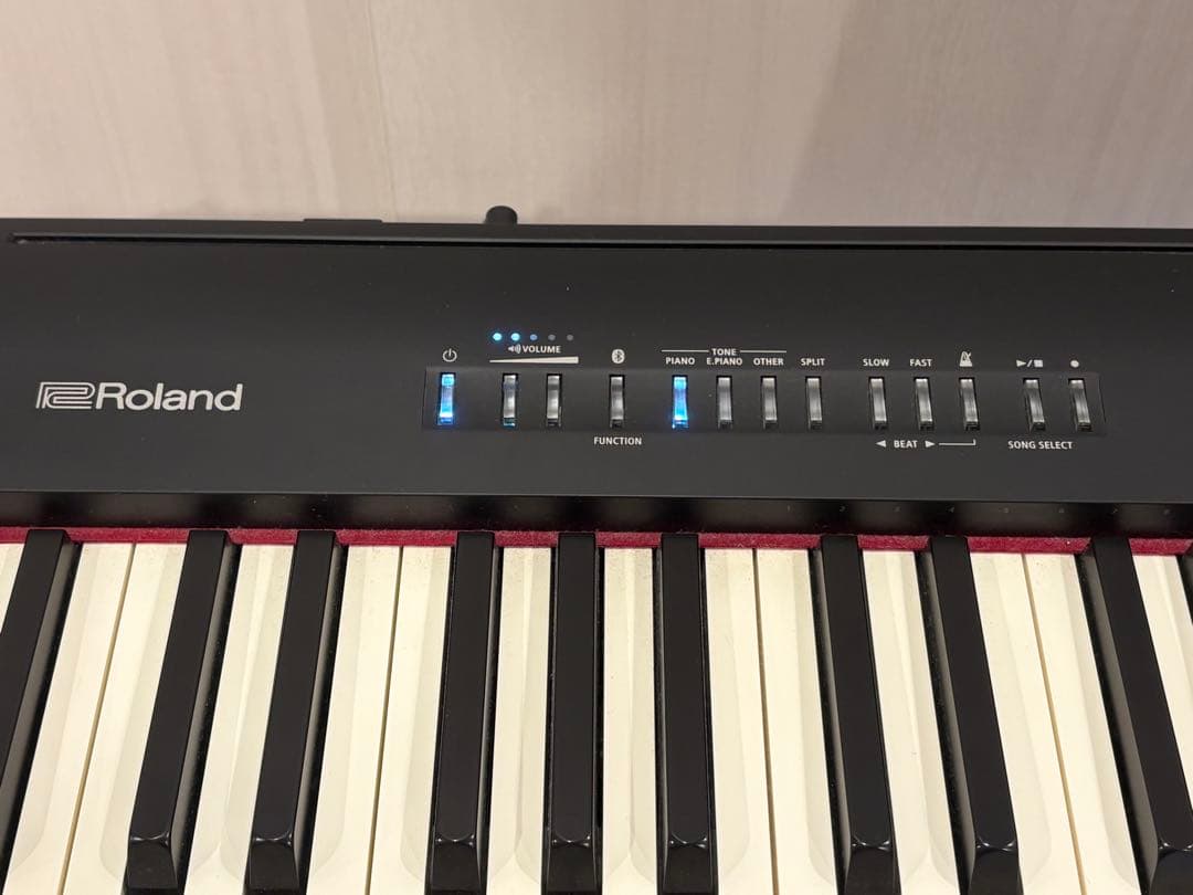 Roland 電子ピアノ 専用ケース付き　FP30