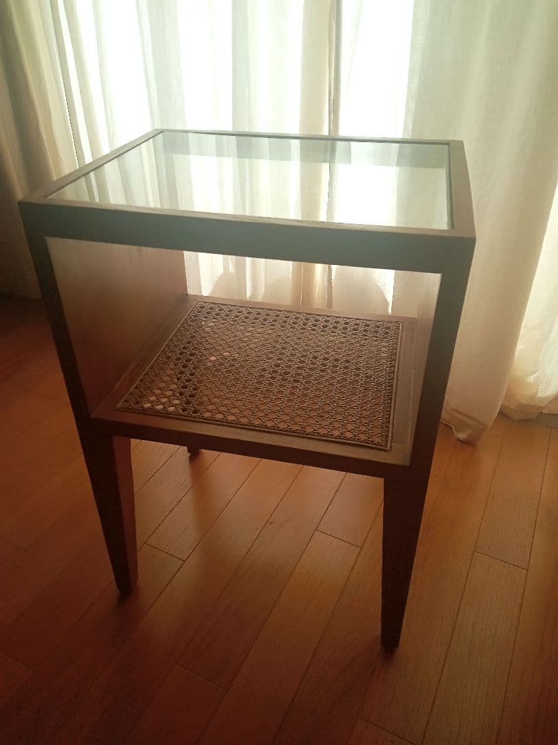 【ZARA  ザラホーム】サイドテーブル　ガラス×ラタン×ウッド