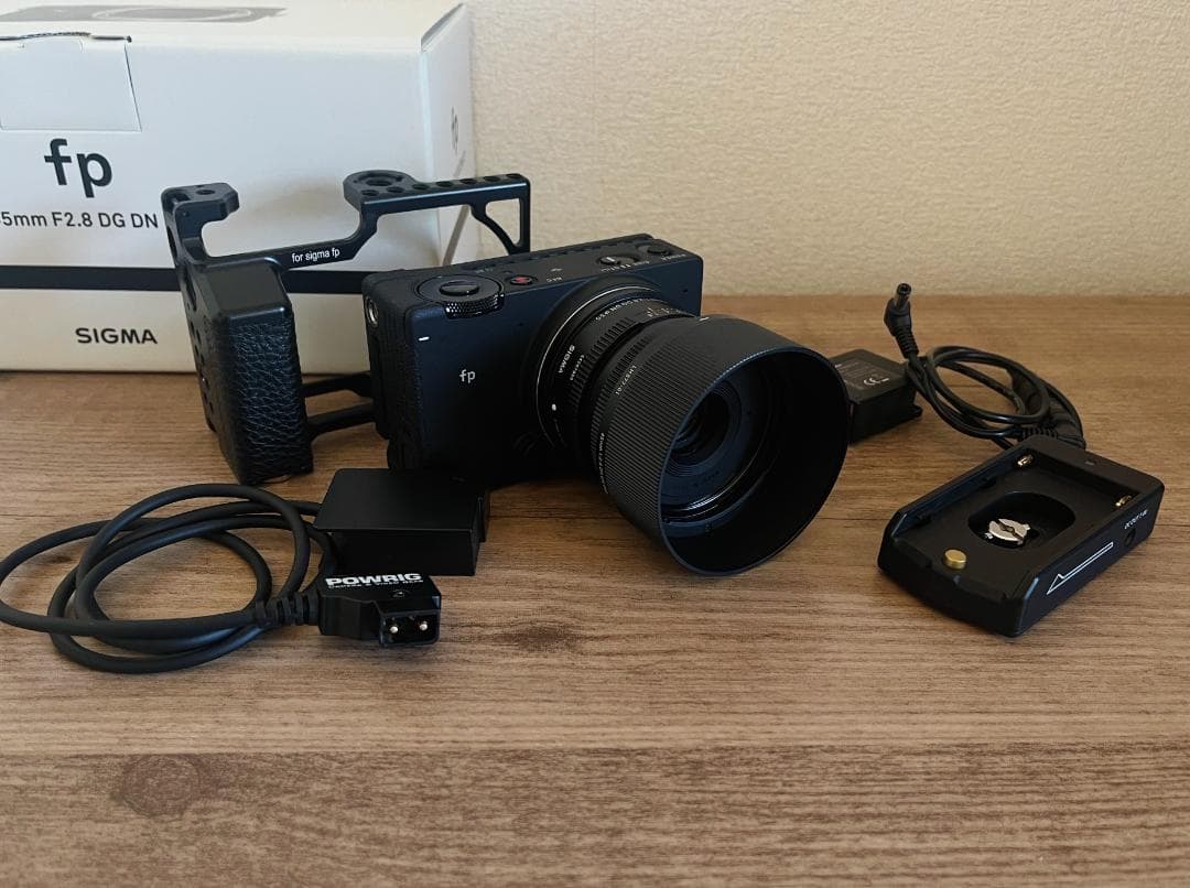 【D-tap給電】SIGMA fp + 45mm F2.8 レンズキット