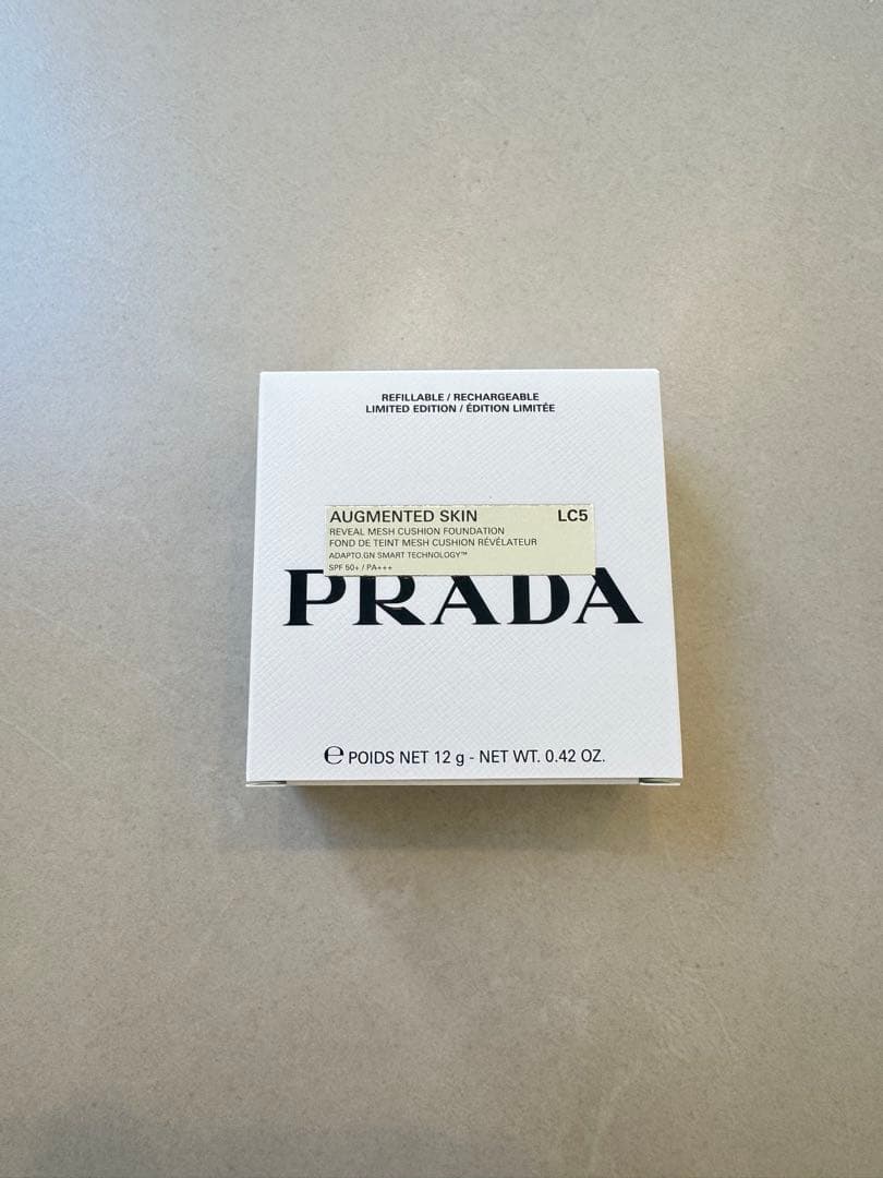 PRADA ブルー 限定パッケージ クッションファンデーション LC5 新品