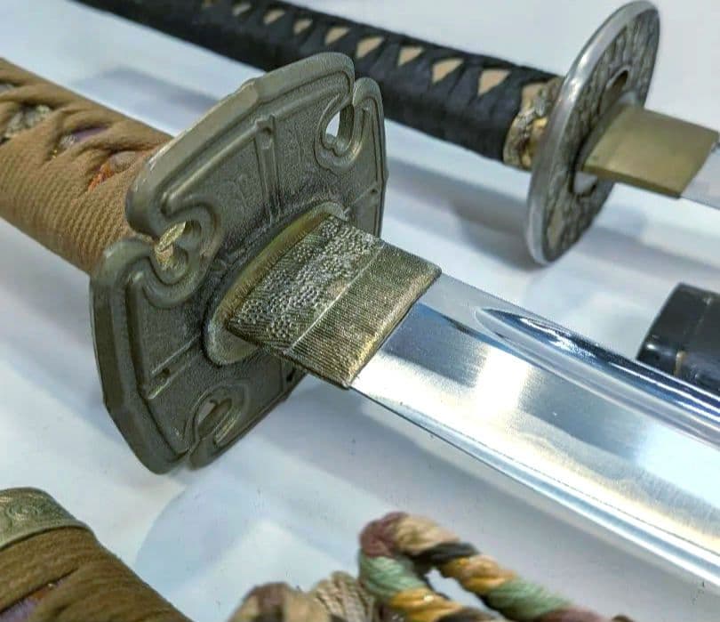 P023 ​模造刀 2本セット 鉄製 太刀 打刀 日本刀 美術刀 ディスプレイ用