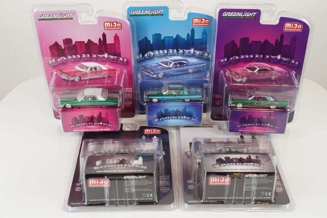 ミニカー GREENLIGHT LOWRIDERS