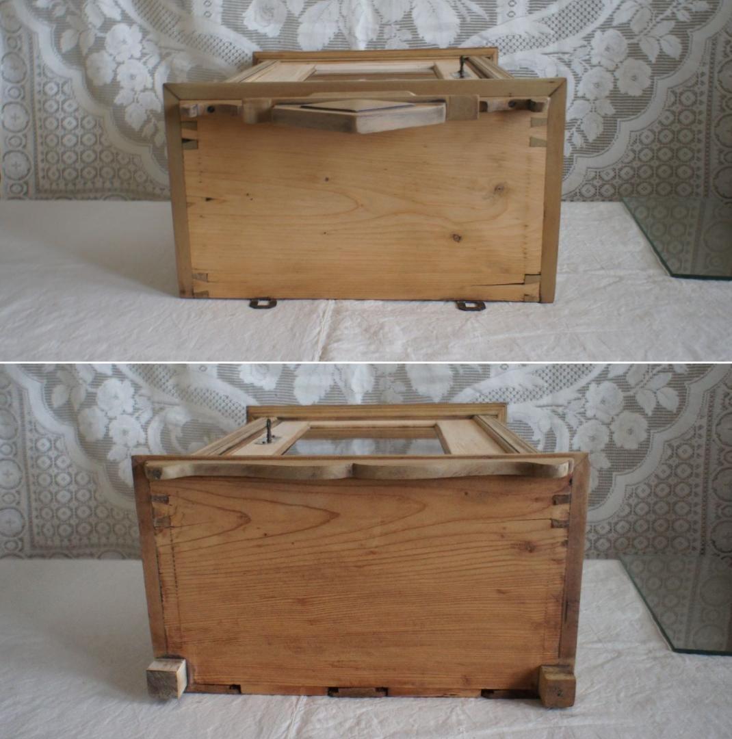 フランスアンティーク　飾り棚　キャビネット　ガラスケース