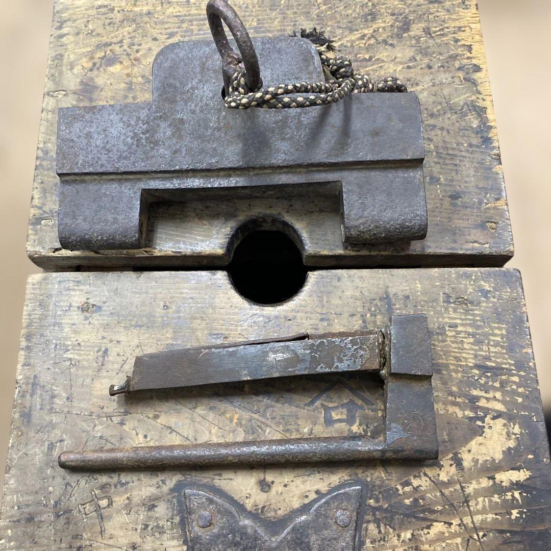 レトロ 木製 銭箱 錠前付 古民具 アンティーク