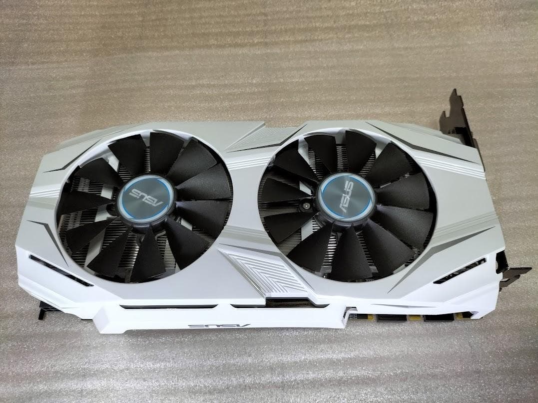グラフィックボード・グラボ・ビデオカード ASUSS GTX1070
