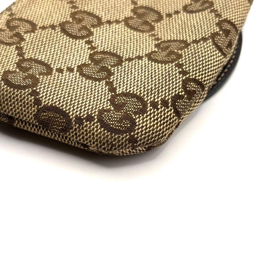 グッチ ケース グッチョリ GGキャンバス パグ 犬 リボン チャーム