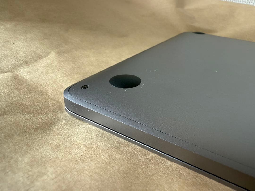 2022 Macbook pro M2 13インチ 8GB 512GB