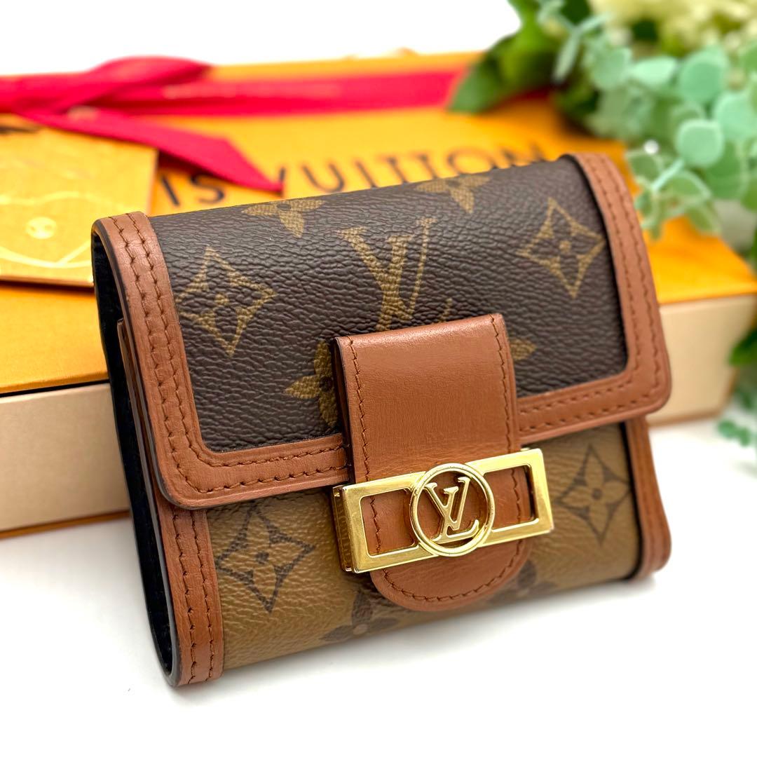 ルイヴィトン モノグラムリバース　ドーフィーヌ コンパクト 財布 P16