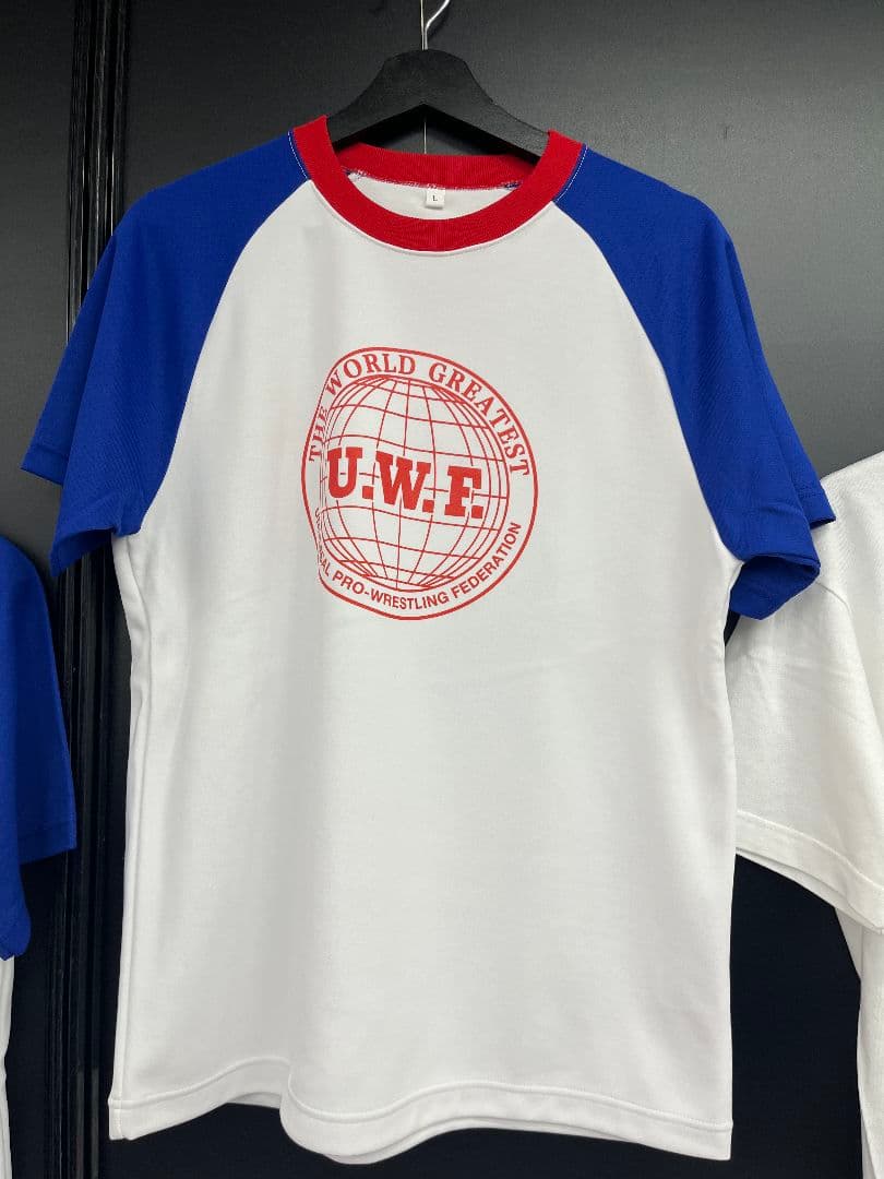 ム*シ様 UWF ユニフォーム Ｔシャツ ユニバーサル　プロレス