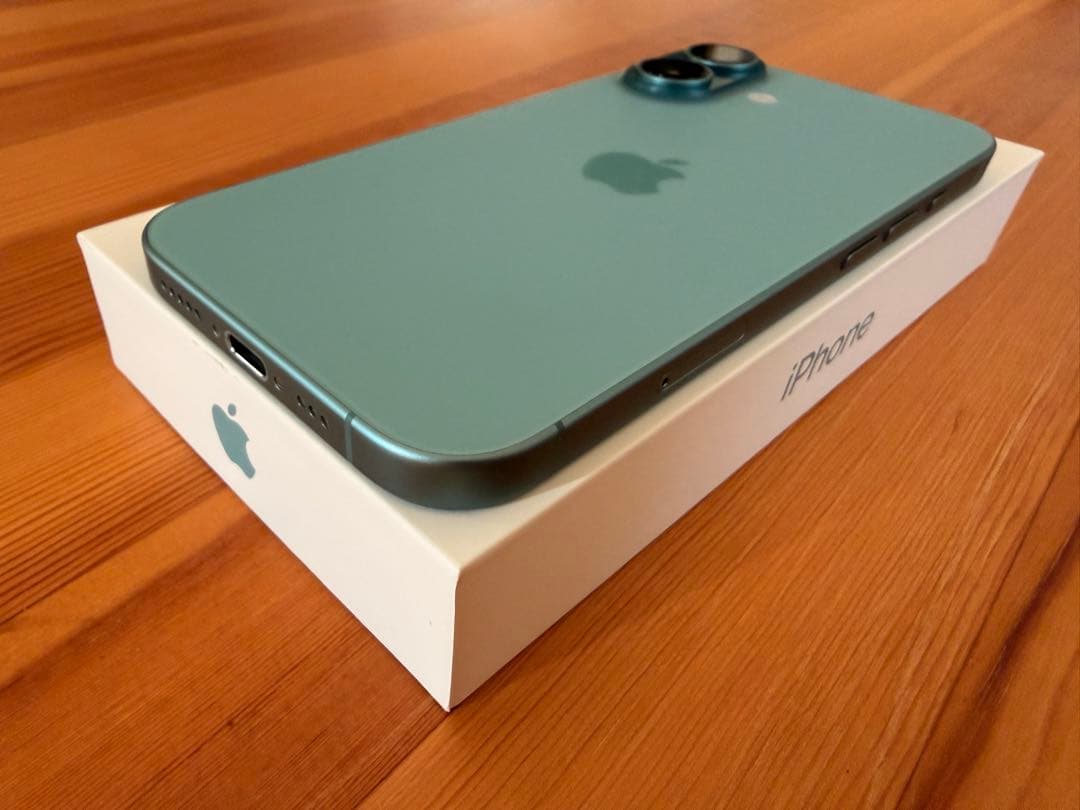 【美品】iPhone16 128GB ティール SIMフリーバッテリー100%