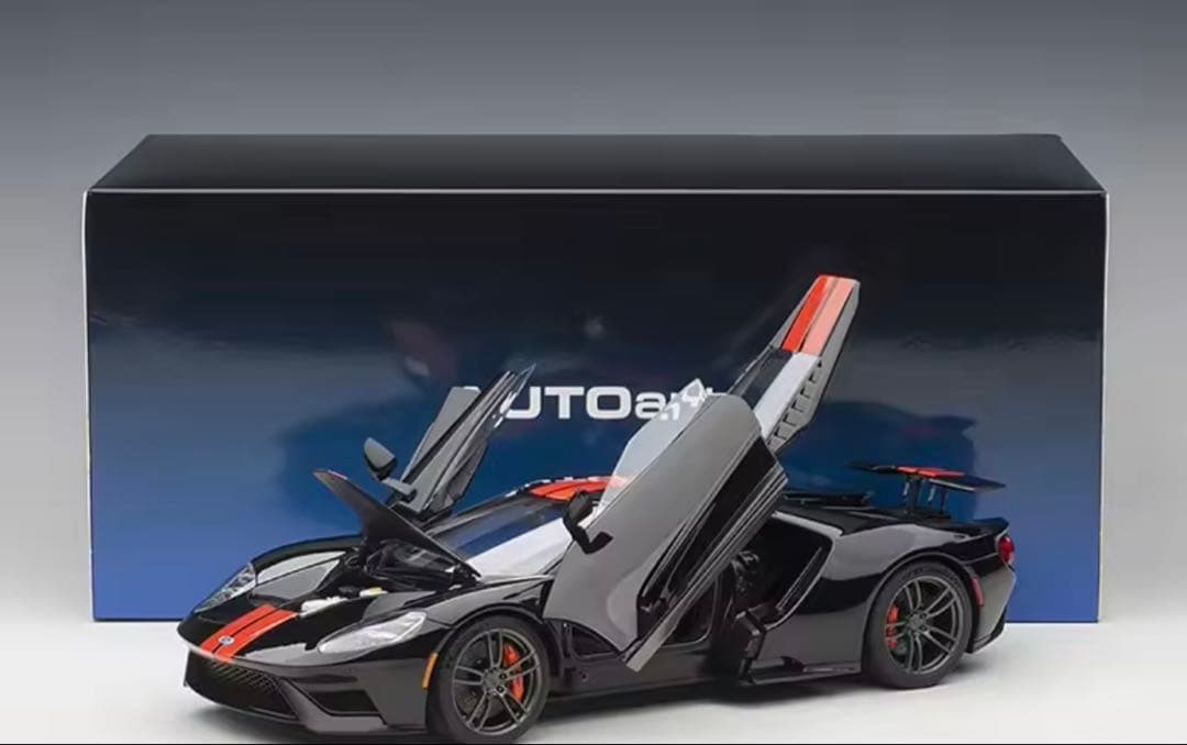 AUTOart Ford GT 1/18 ブラック/オレンジダイキャスト￼