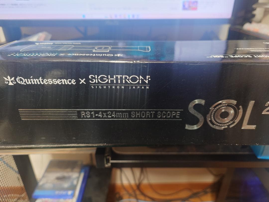 SIGHTRON RS1-4x24mm ショートスコープSOL2