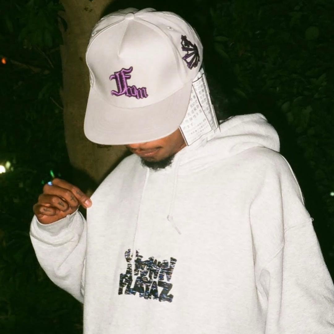 FLEX WIT ME キャップ　グレー