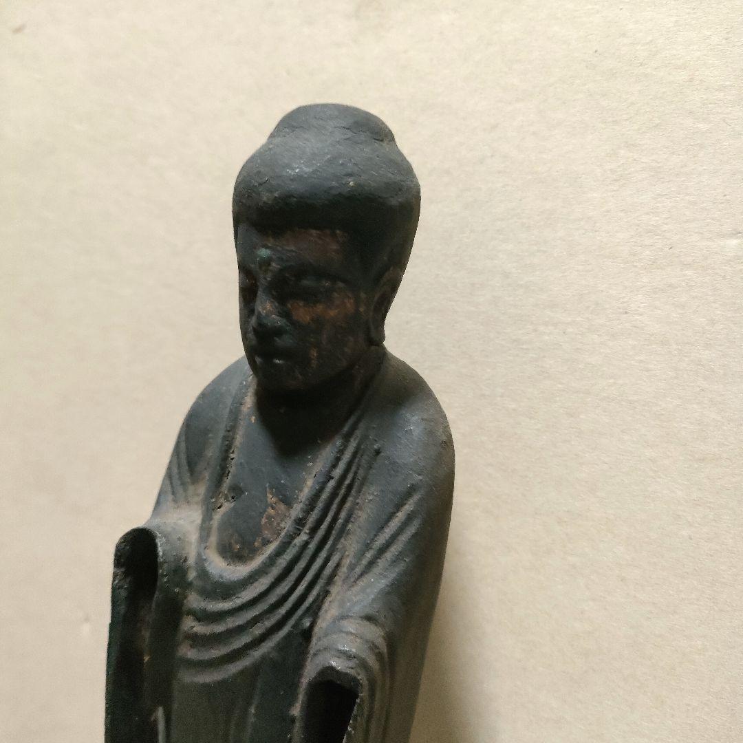 木彫如来像　時代物asianantique　祈り　癒し　骨董アンティーク　箱無し