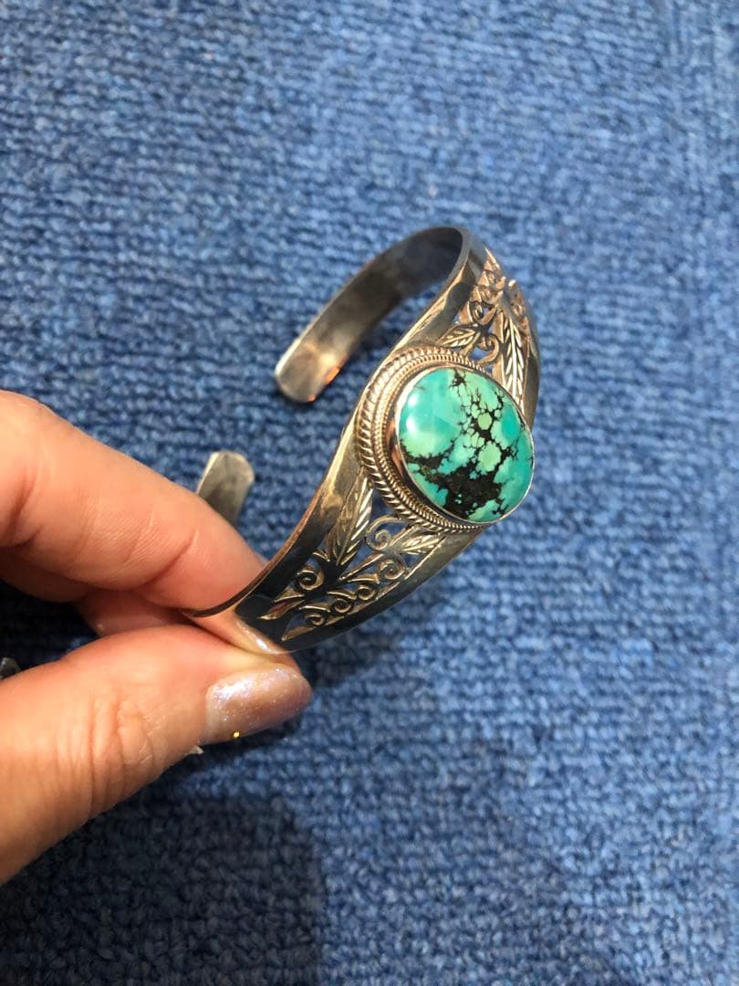 専用ターコイズ インディアンジュエリー シルバー製 シルバーバングル