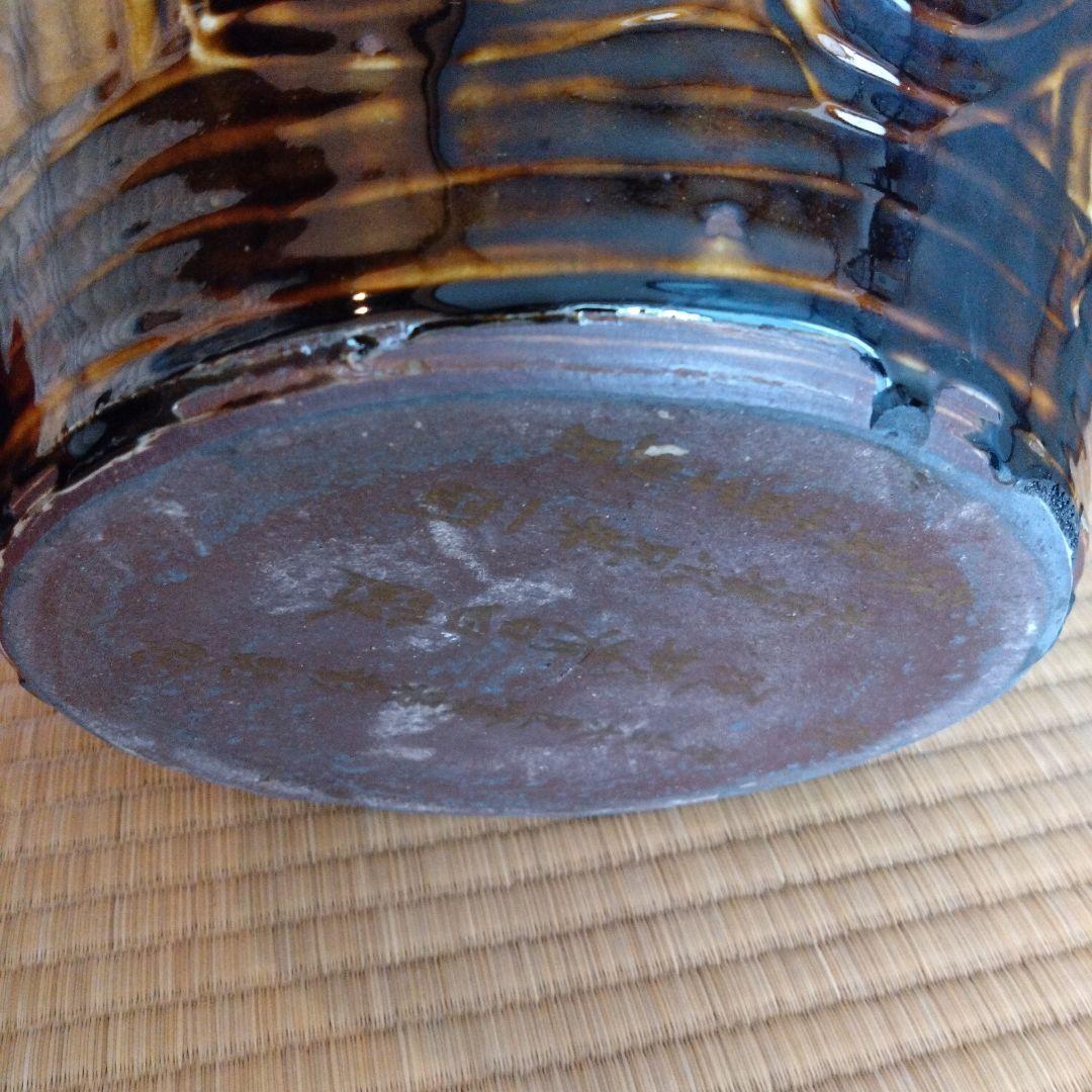 陶器-彫刻模様のある壺屋焼の壺