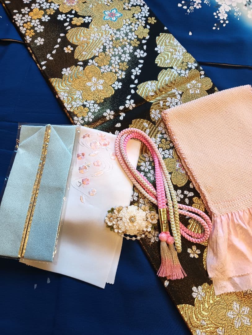 ロイヤルブルー 桜尽くし　金彩技法　振袖フルセット　美品　丈160 裄66