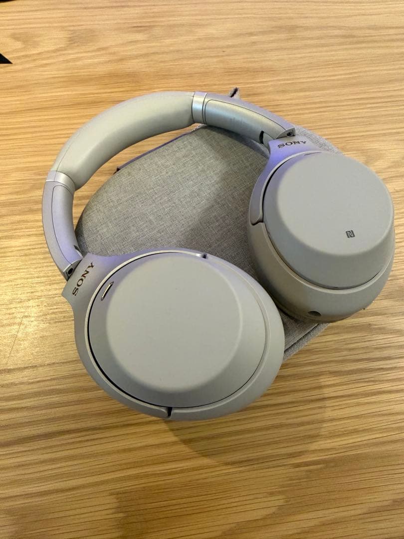 Sony ワイヤレスヘッドホン ノイズキャンセリング【WH-1000XM3】