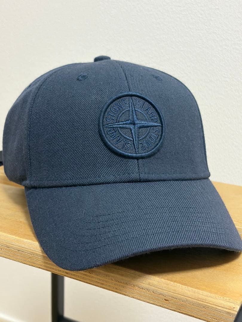 STONE  ネイビーキャップ