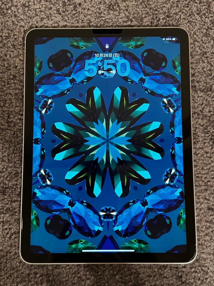 美品 iPad Air 第5世代 256GB Wi-Fi スターライト容量98％