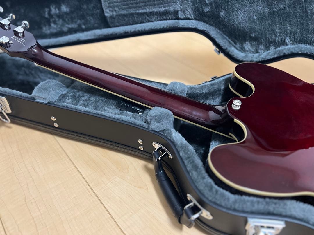 ギター Epiphone Riviera Noel Gallagher Wine Red
