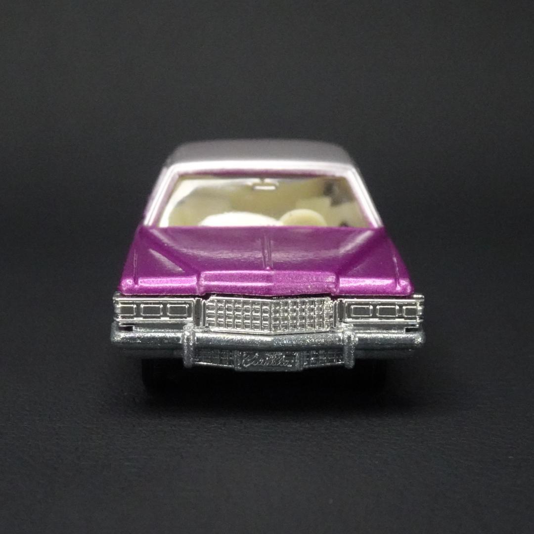 ★トミカ 青箱 F2　日本製　キャデラック　フリートウッド ブローアム　紫×銀