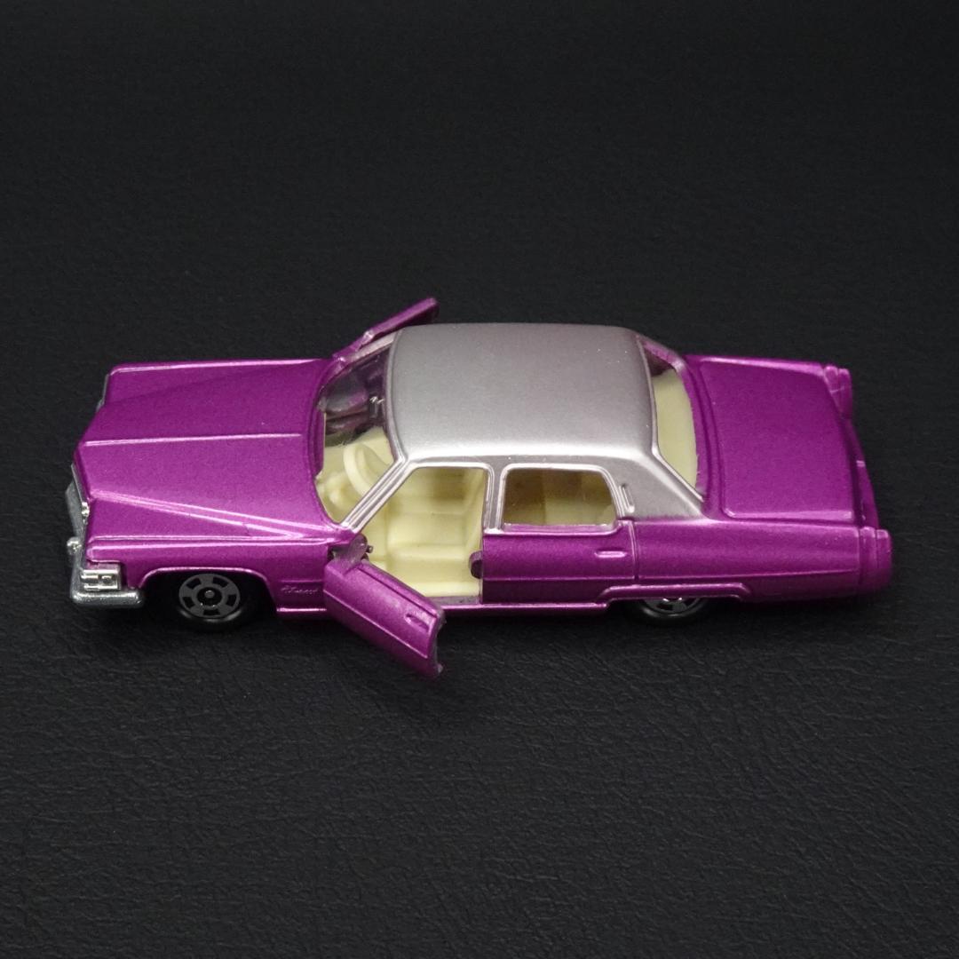 ★トミカ 青箱 F2　日本製　キャデラック　フリートウッド ブローアム　紫×銀
