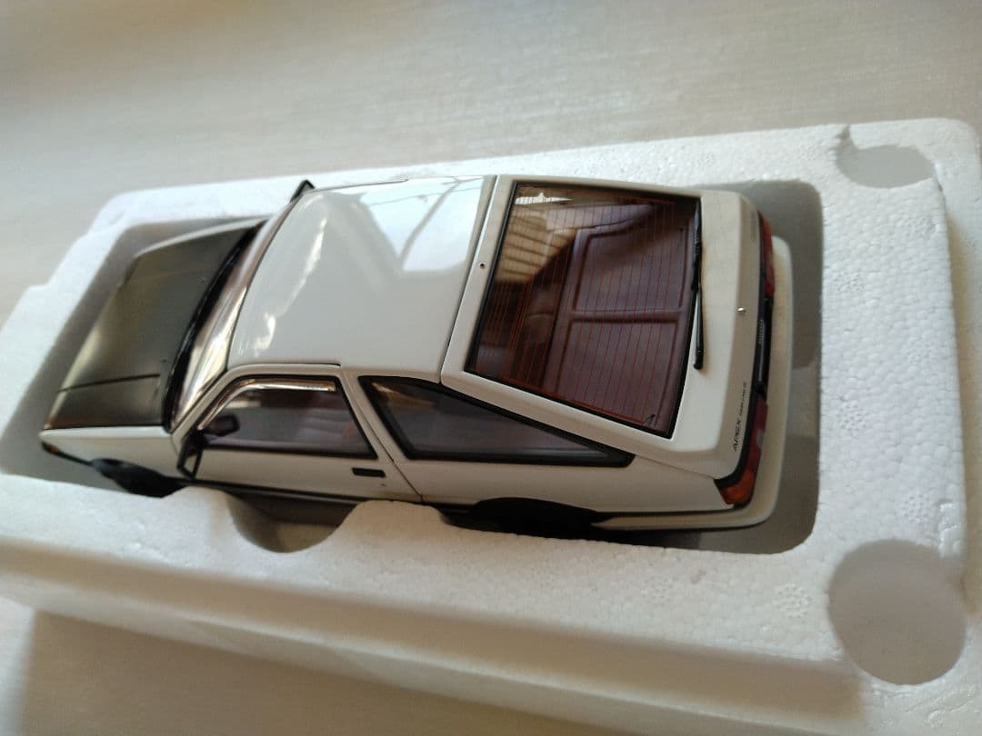 オートアート 1/18 AE 86 頭文字D Project D ver.