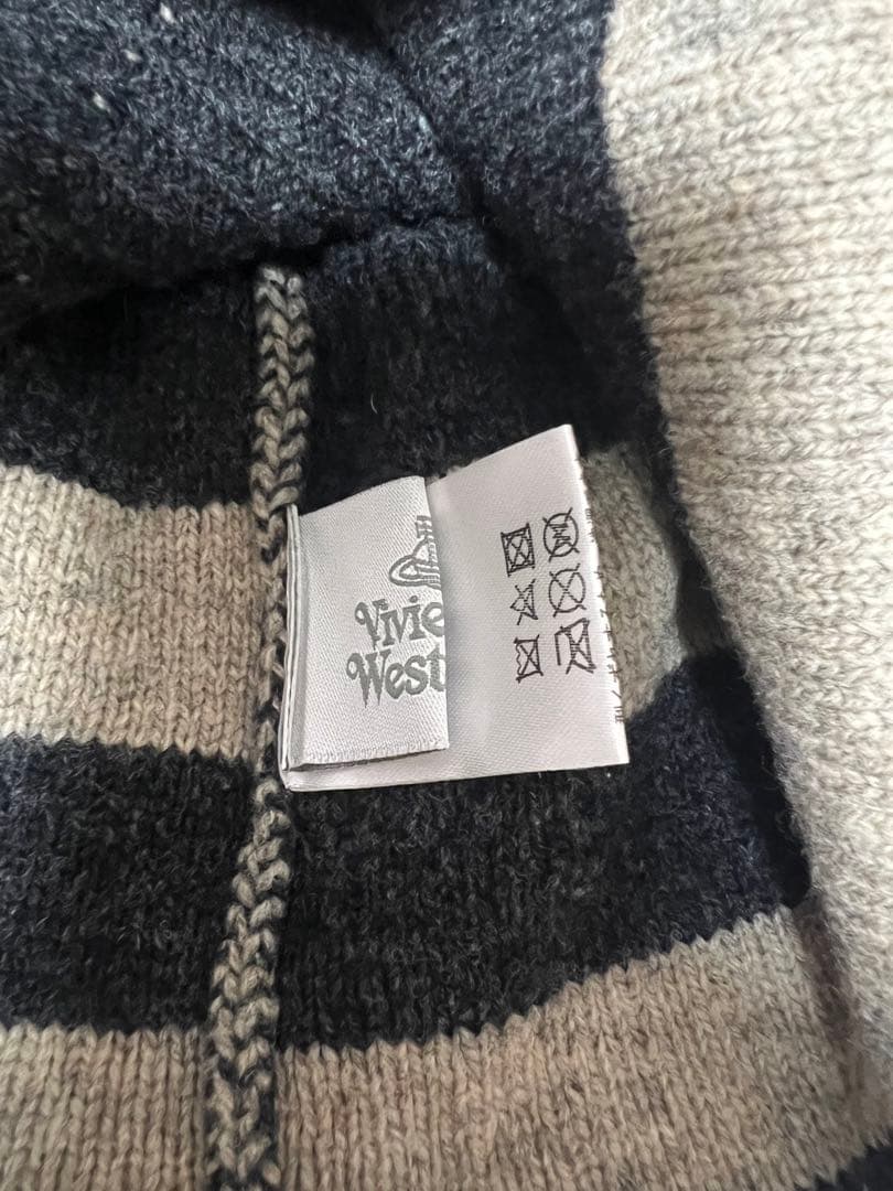 Vivienne Westwood ORB 耳当て　ニット帽