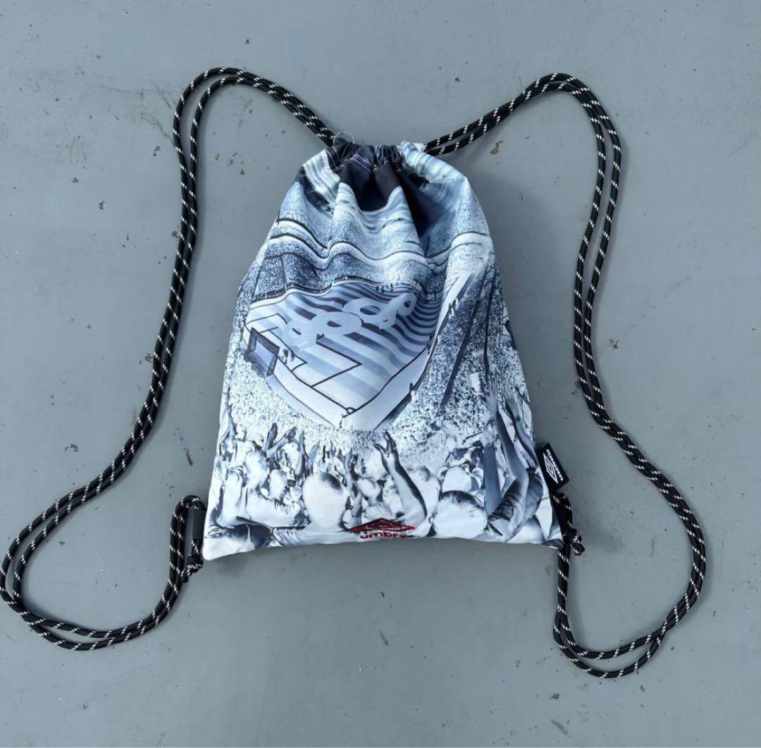 9090 × umbroアンブロPrinted Game 白