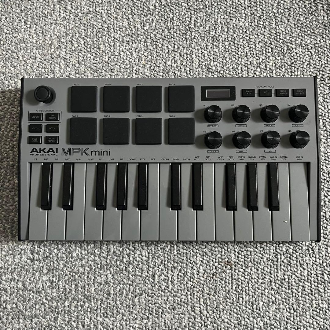 AKAI MPK mini MIDIキーボード 箱付き