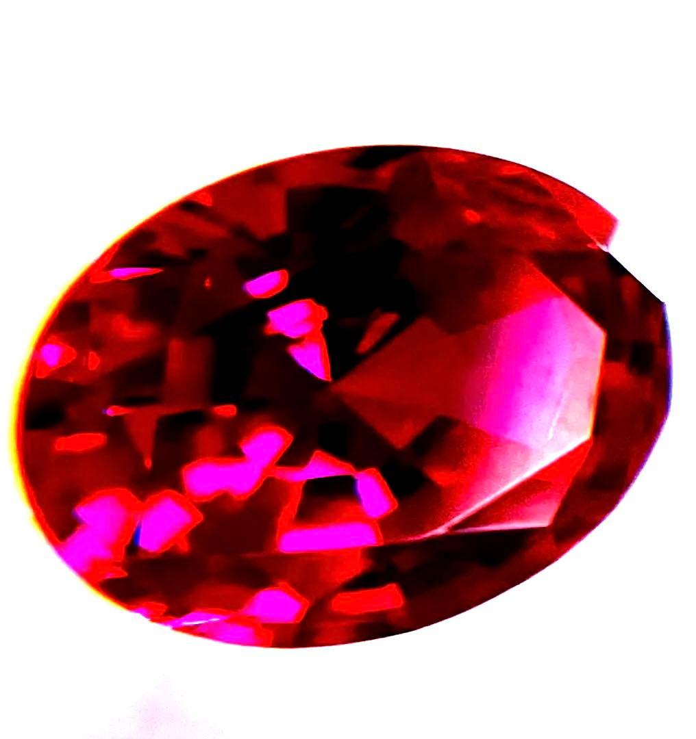 最高級 京セラ クレサンベール 1.65ct 理想的なルビールース真紅の煌き❣️