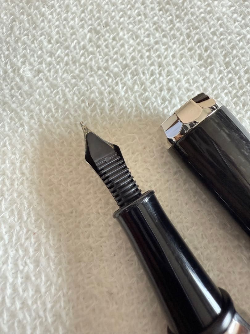 プラチナ万年筆90週年、カーボン軸