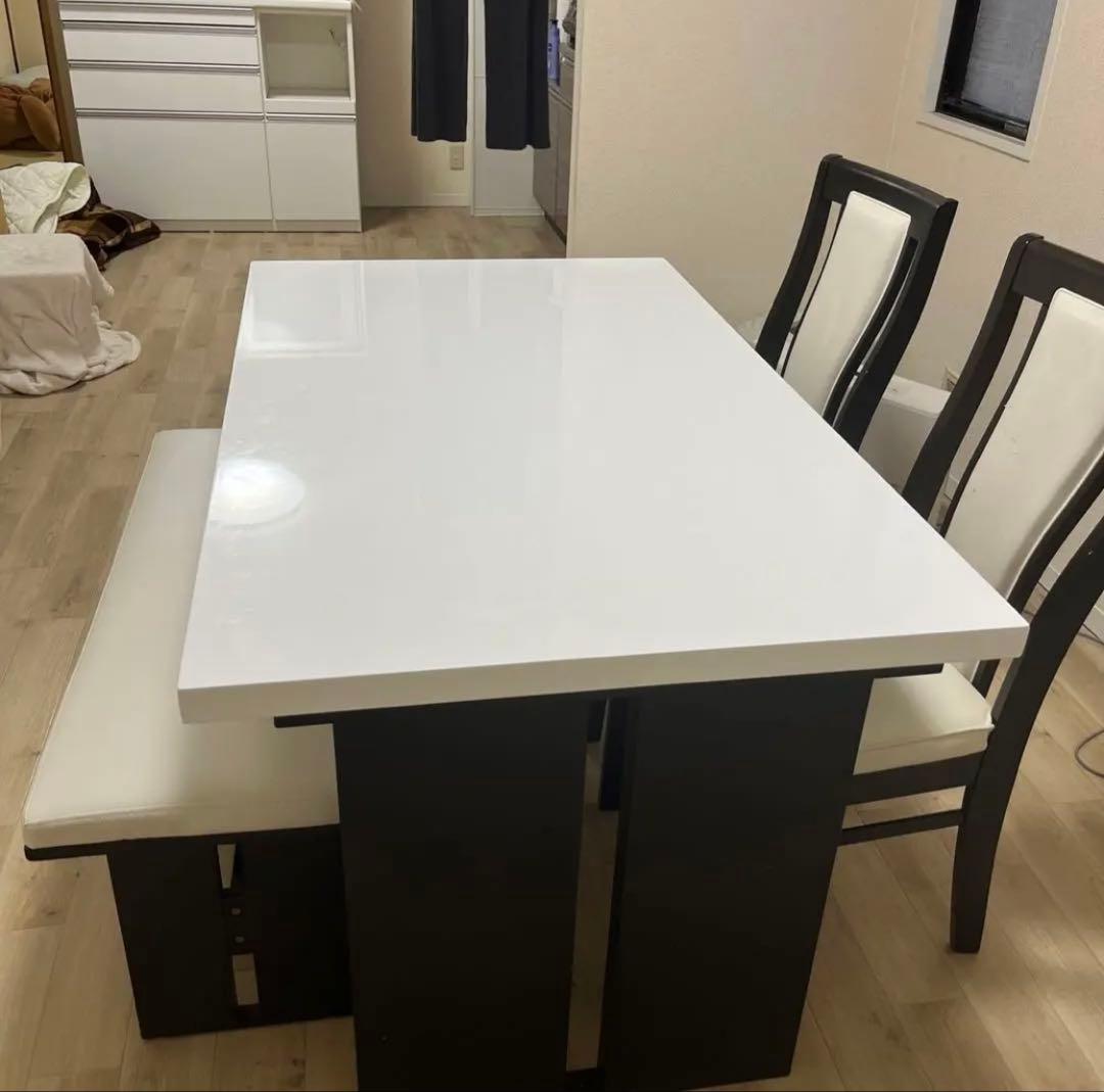 ダイニングテーブル　セット