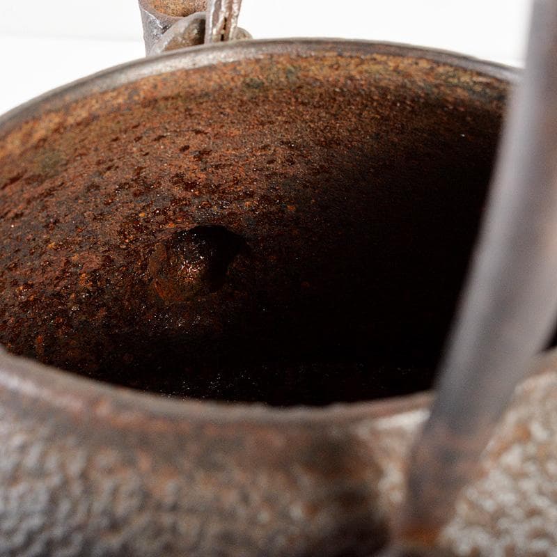 煎茶道具　龍文堂造　宝珠形秋草文　銅蓋　鉄瓶　鉄壷　D　R6027