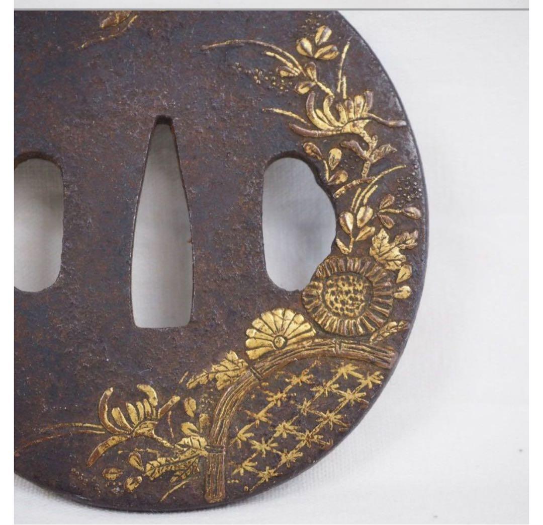 サンデイー　送料無料 江戸時代　金象嵌　蝶々花文鍔　刀剣美術