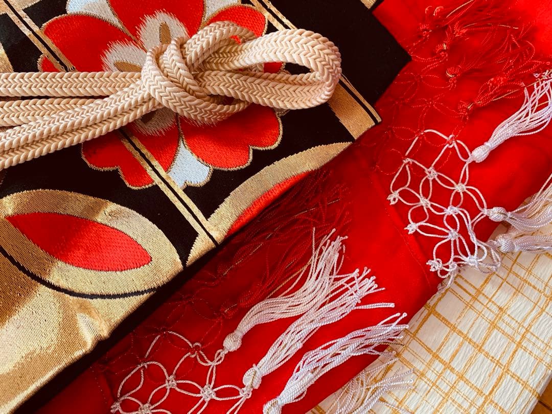 七五三　7歳の女の子のお振袖コーディネート　ハーフ成人式や卒業式にも　色無地