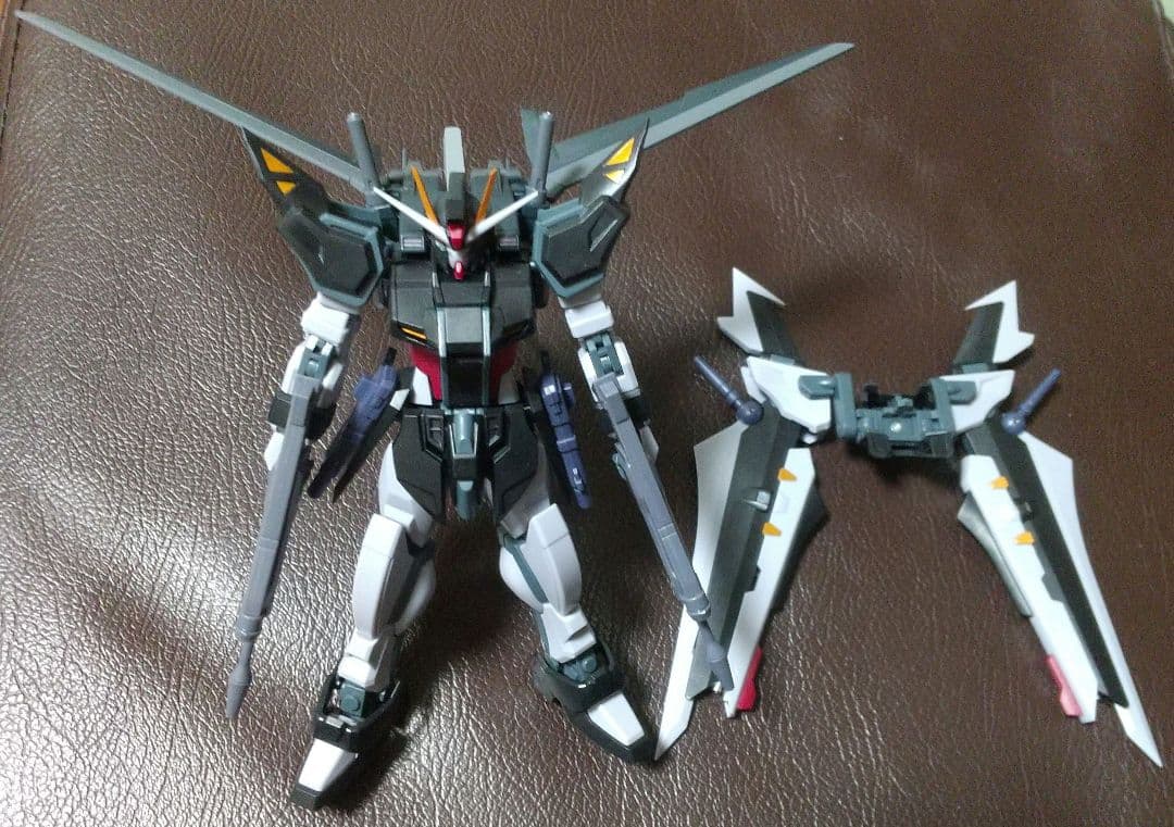 ROBOT魂 ストライクノワール スローターダガーのストライカーパック付